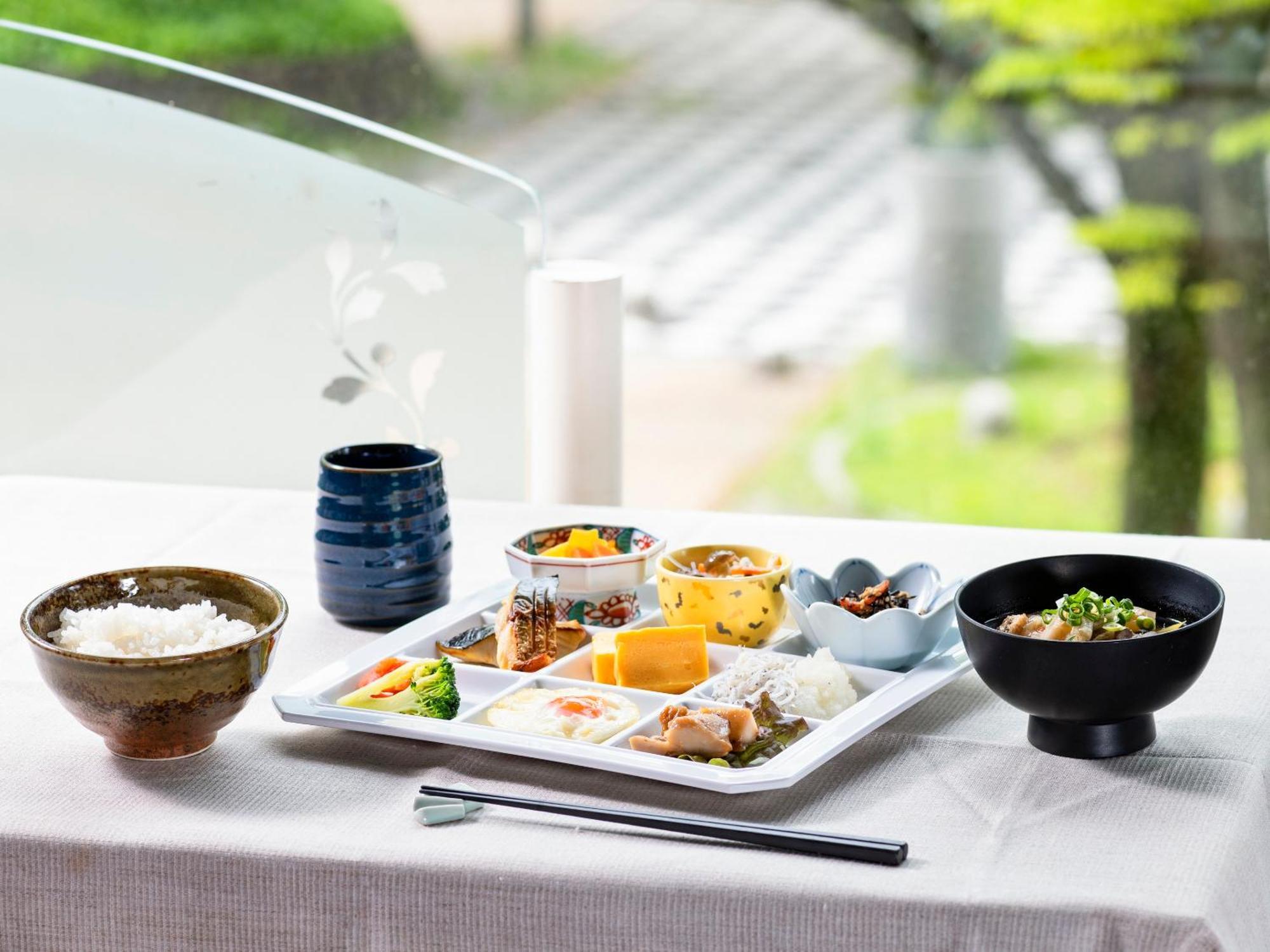 Mitsui Garden Hotel Csiba Kültér fotó